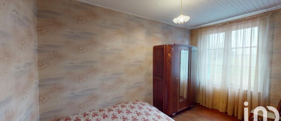 House 7 rooms of 97 m² in Pleyben (29190)