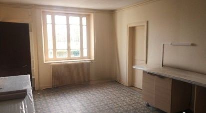 House 4 rooms of 93 m² in Écommoy (72220)