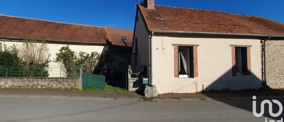 Maison de village 2 pièces de 33 m² à Archignat (03380)