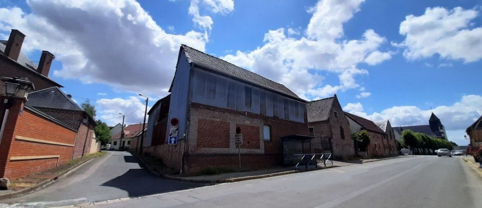 Maison 3 pièces de 250 m² à Villers-Bocage (80260)