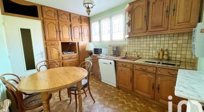 Traditional house 3 rooms of 98 m² in Therdonne (60510)