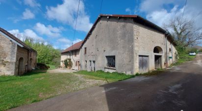 Maison 6 pièces de 136 m² à Saint-Maur (39570)