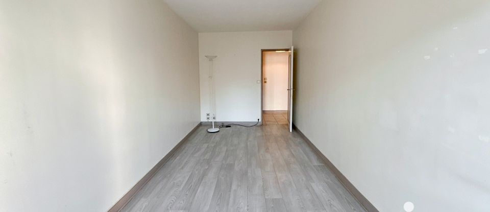 Apartment 4 rooms of 91 m² in Yerres (91330)
