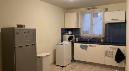 Appartement 3 pièces de 46 m² à Bagnols-sur-Cèze (30200)