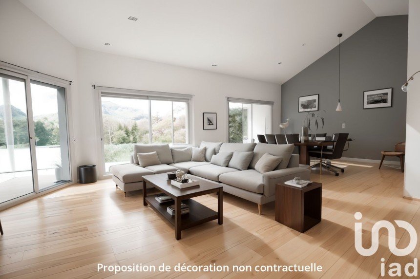 Maison 5 pièces de 160 m² à Belin-Béliet (33830)