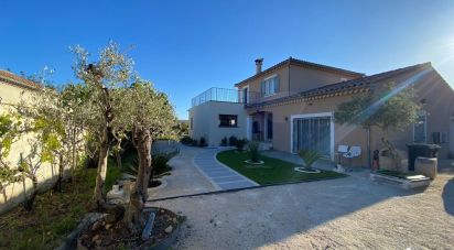 House 6 rooms of 172 m² in Bédarrides (84370)