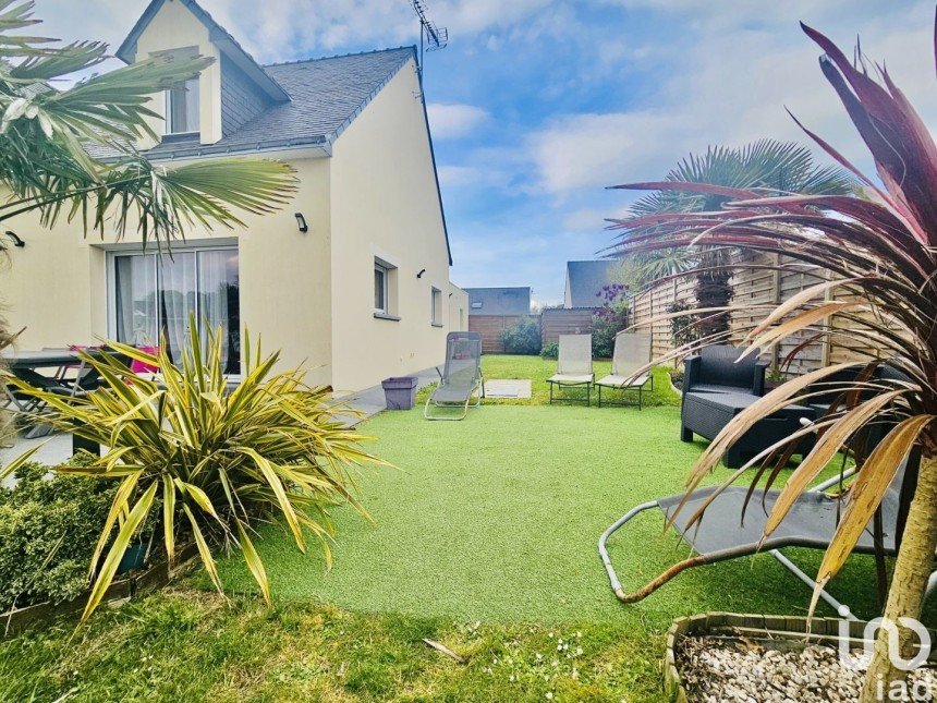 House 6 rooms of 135 m² in Guérande (44350)
