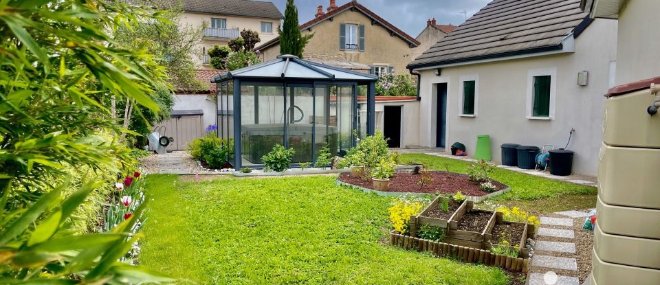 House 7 rooms of 160 m² in Beaune (21200)