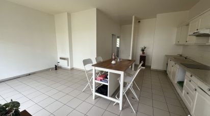 Apartment 3 rooms of 58 m² in Dammartin-en-Goële (77230)