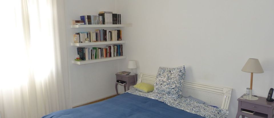 House 10 rooms of 187 m² in Perpignan (66000)