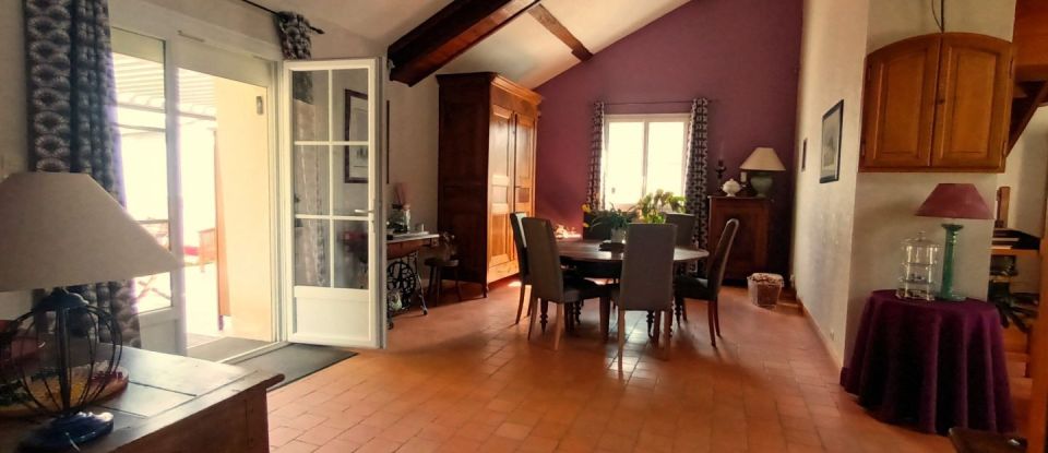 House 4 rooms of 148 m² in Saumur (49400)