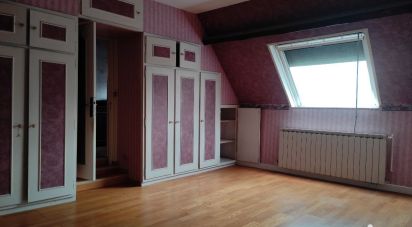 House 5 rooms of 168 m² in Paron (89100)