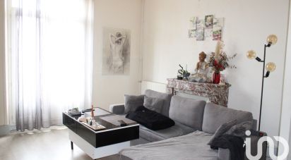 Appartement 4 pièces de 77 m² à Langogne (48300)