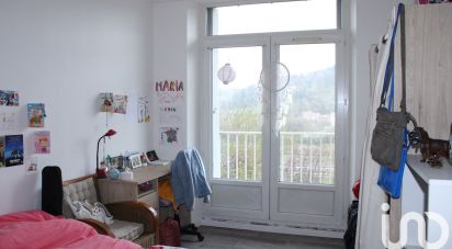 Appartement 4 pièces de 68 m² à Langogne (48300)