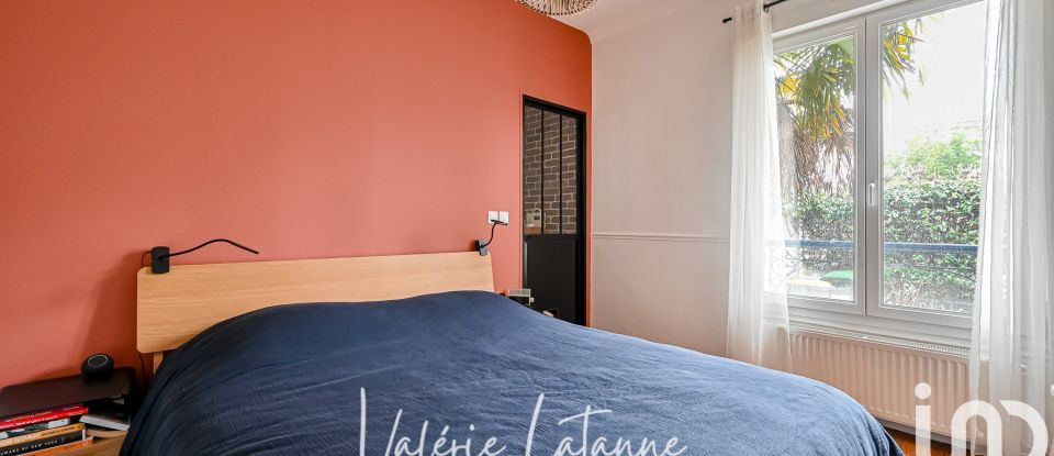 House 6 rooms of 120 m² in Saint-Maur-des-Fossés (94210)