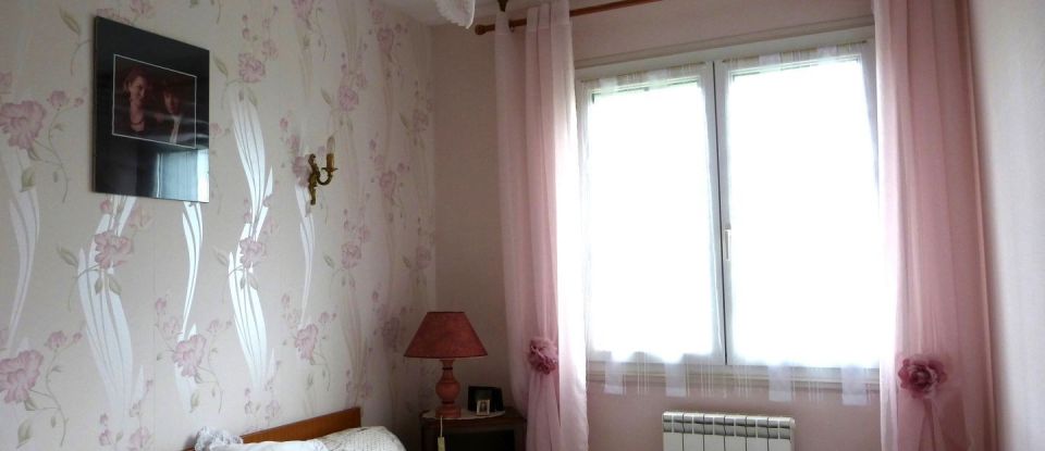 House 4 rooms of 84 m² in Ascoux (45300)