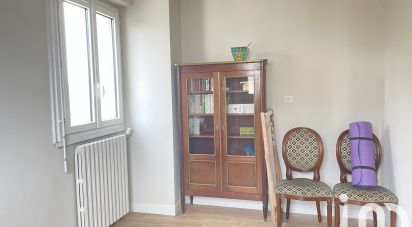 Traditional house 6 rooms of 130 m² in Le Palais-sur-Vienne (87410)
