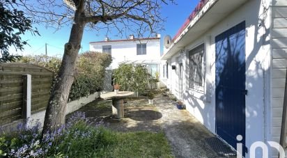 Maison traditionnelle 6 pièces de 119 m² à Saint-Gilles-Croix-de-Vie (85800)