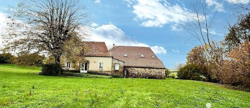 Maison traditionnelle 9 pièces de 324 m² à Loubieng (64300)