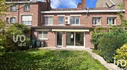 House 7 rooms of 156 m² in Lille (59000)