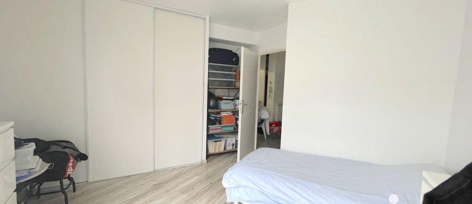 Apartment 2 rooms of 49 m² in Combs-la-Ville (77380)