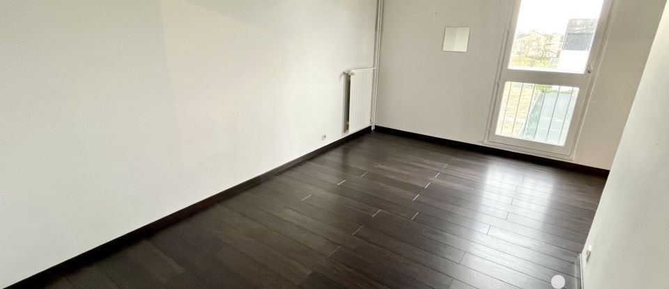 Apartment 4 rooms of 80 m² in Éragny (95610)