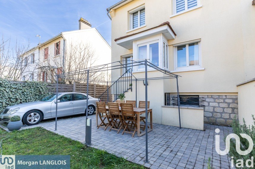 Maison 4 pièces de 96 m² à Viry-Châtillon (91170)