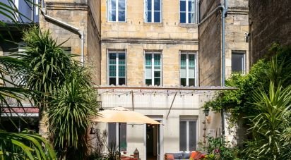Maison 7 pièces de 252 m² à Bordeaux (33000)