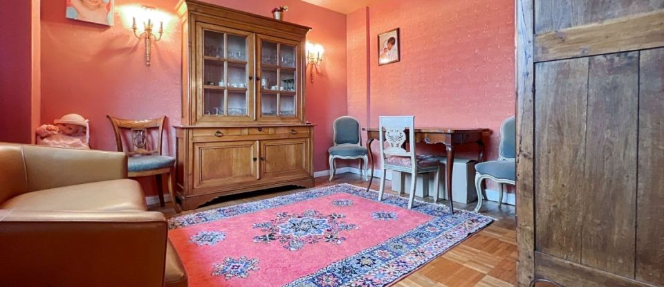 Appartement 3 pièces de 54 m² à Paris (75012)