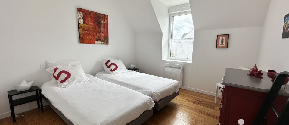 Mansion 6 rooms of 120 m² in Plobannalec-Lesconil (29740)