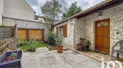 Town house 3 rooms of 68 m² in Brie-Comte-Robert (77170)