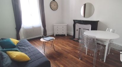 Apartment 2 rooms of 30 m² in Angers (49100)