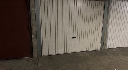 Parking/garage/box de 15 m² à Évry (91000)