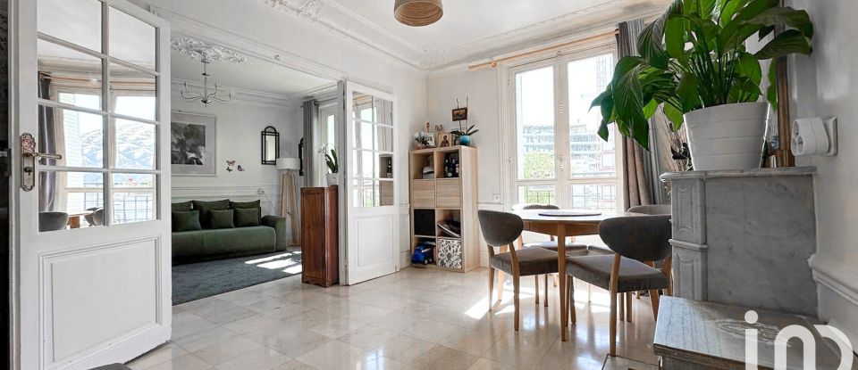 Apartment 4 rooms of 71 m² in Paris (75015)