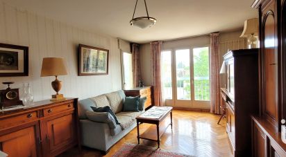 Appartement 3 pièces de 72 m² à Poissy (78300)
