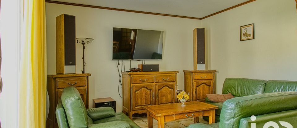 Maison traditionnelle 5 pièces de 109 m² à Persan (95340)