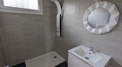 Apartment 3 rooms of 56 m² in Villenave-d'Ornon (33140)