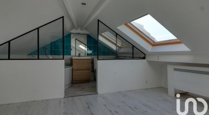 Duplex 3 rooms of 63 m² in Houilles (78800)