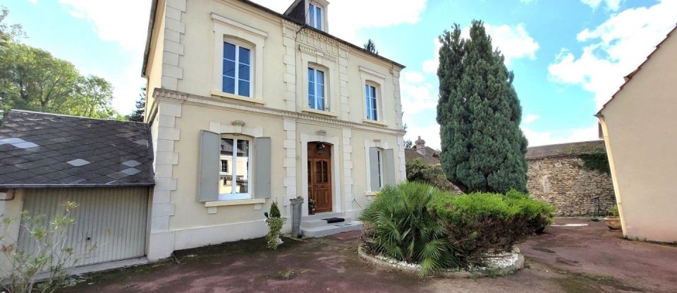 House 6 rooms of 173 m² in Chambly (60230)
