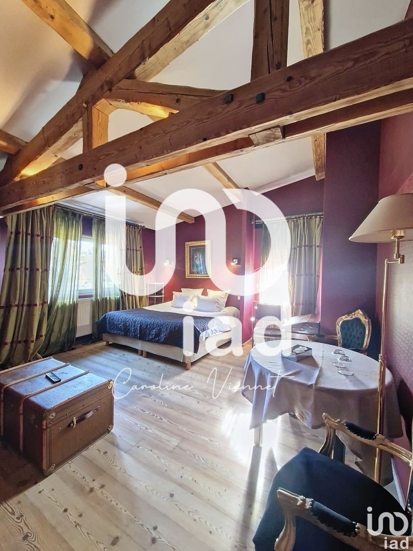 Hotel 4* of 1,000 m² in Les Rousses (39220)