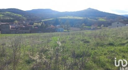 Land of 2,331 m² in Boudes (63340)