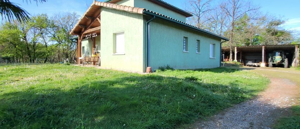 Country house 5 rooms of 118 m² in Saint-Lanne (65700)