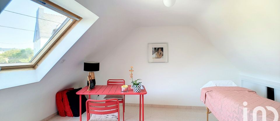 Maison 7 pièces de 133 m² à Plozévet (29710)