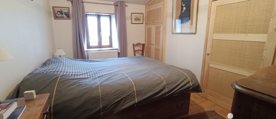 House 4 rooms of 110 m² in Saint-Nizier-de-Fornas (42380)