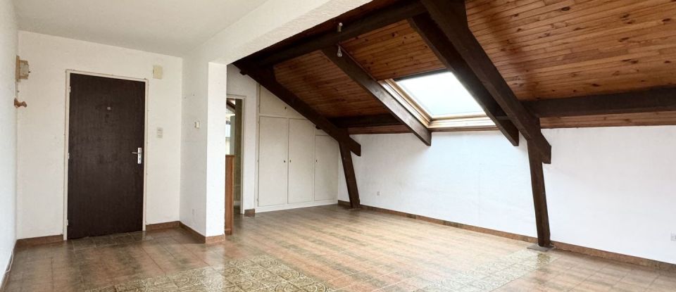Apartment 1 room of 44 m² in Hettange-Grande (57330)