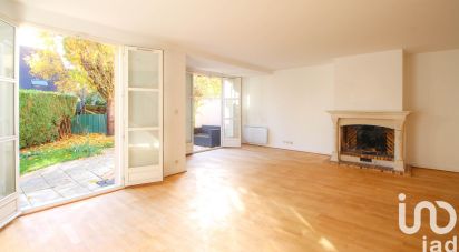 House 6 rooms of 145 m² in Rueil-Malmaison (92500)