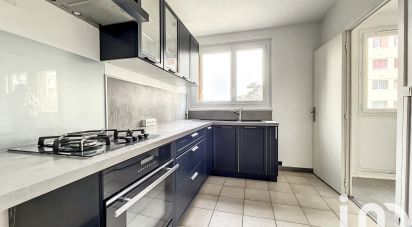 Appartement 2 pièces de 56 m² à Poissy (78300)