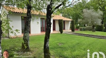 House 5 rooms of 106 m² in Chavagnes-en-Paillers (85250)