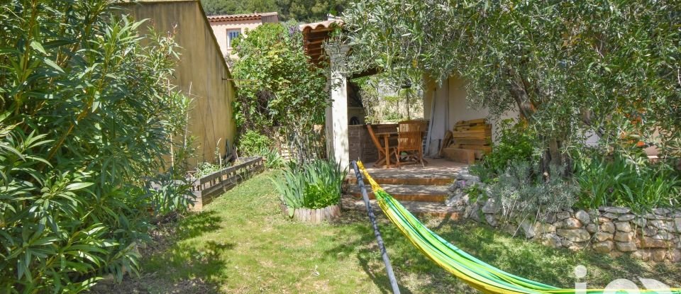 House 4 rooms of 100 m² in Auriol (13390)