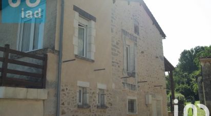 Village house 5 rooms of 145 m² in Lussas-et-Nontronneau (24300)